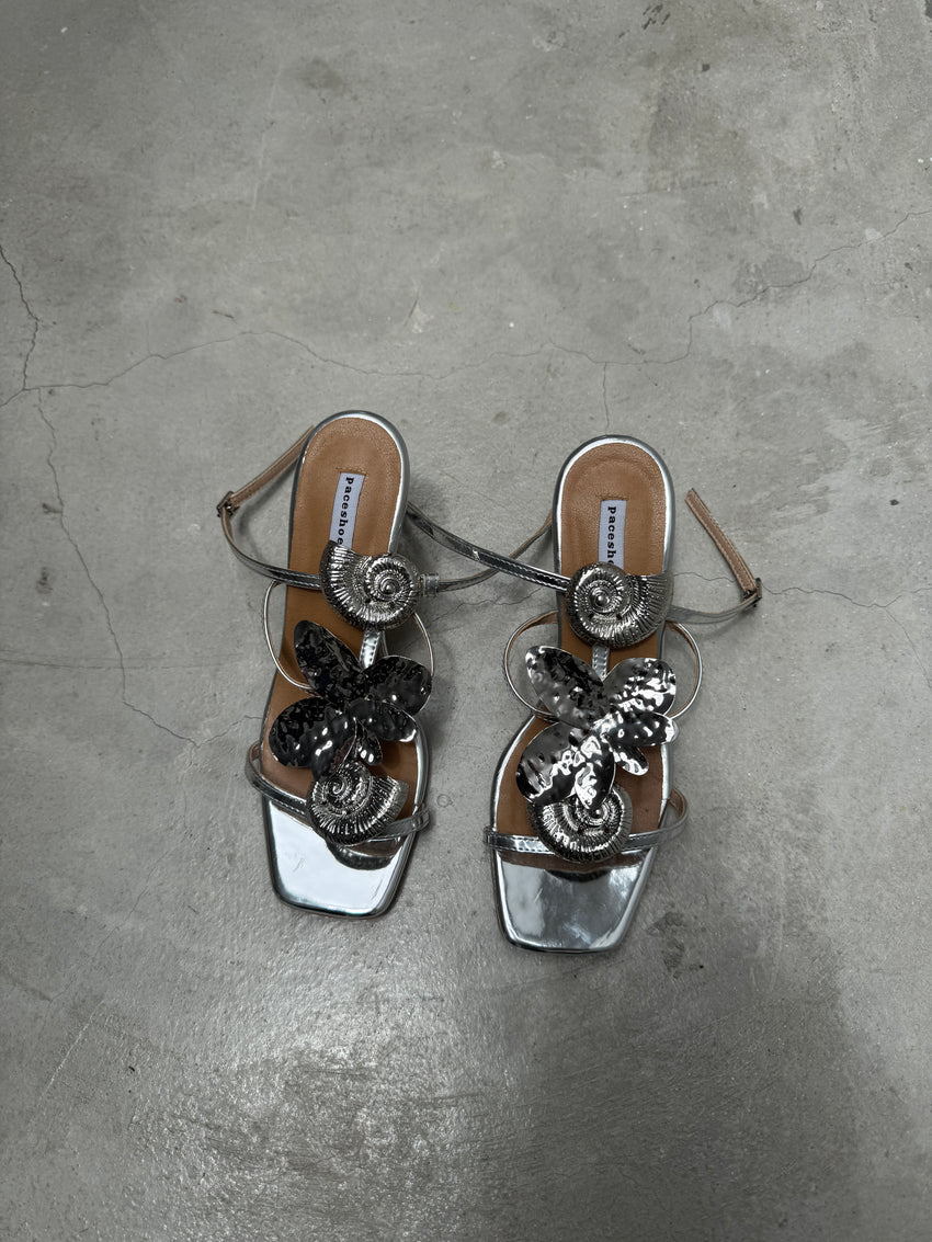 Cherie Amour - Silver Chrome – Pace Shoes