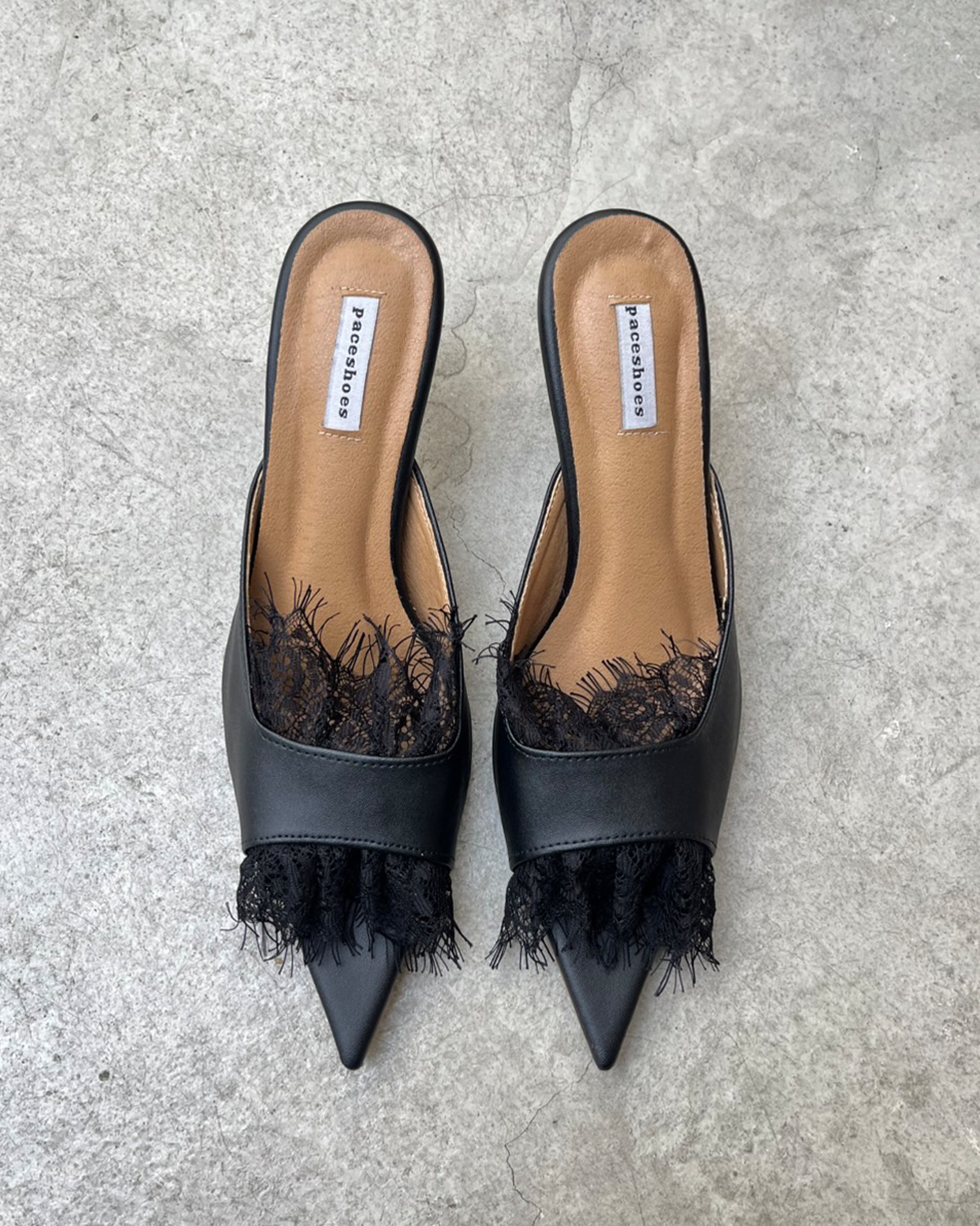 Freya - Black & Black Lace